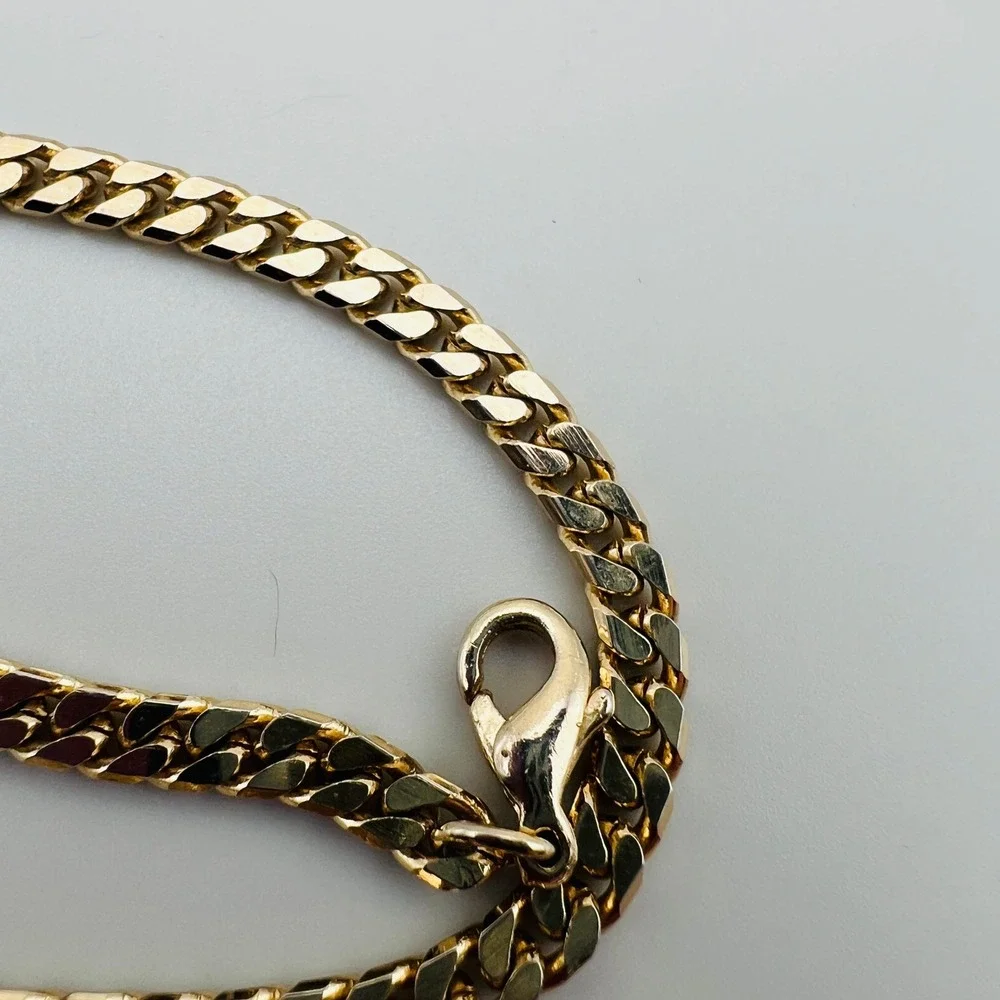 Gold Tone Curb Link Chain Bracelet 7 Inch Lobster Claw Clasp Women Jewelry